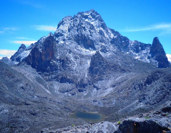 4 Days Trekking Mt Meru